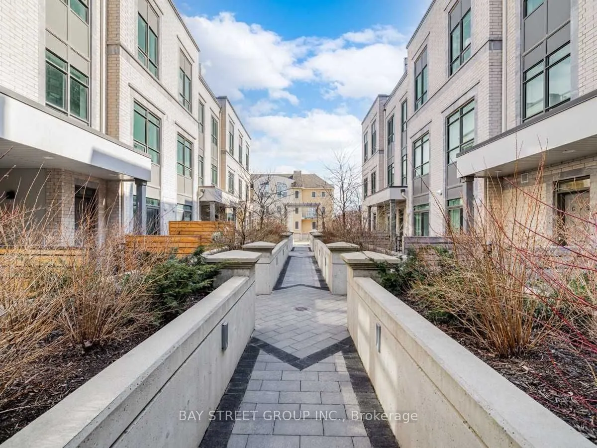 52 Holmes Avenue, #10