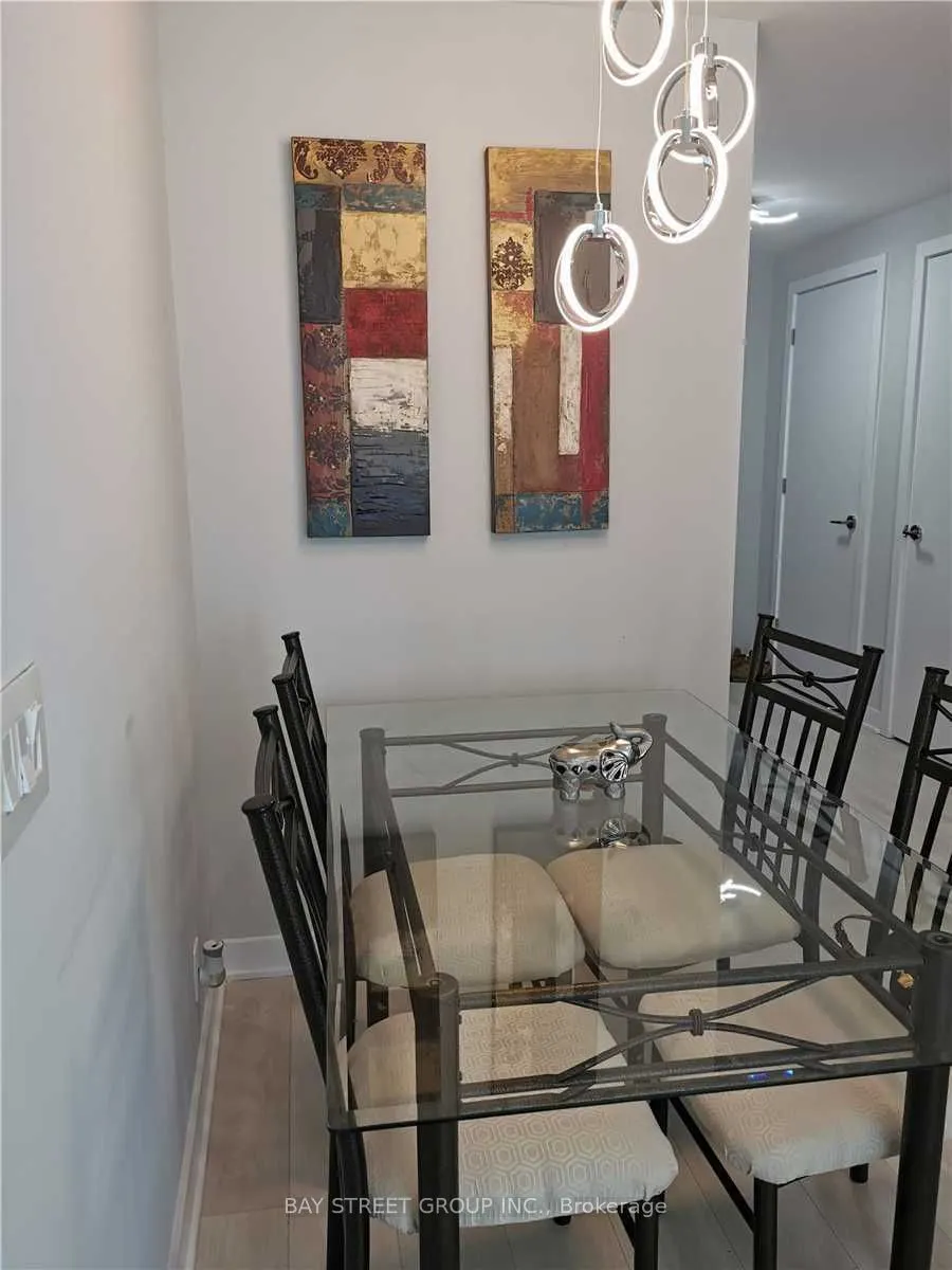 2221 Yonge Street, #2705