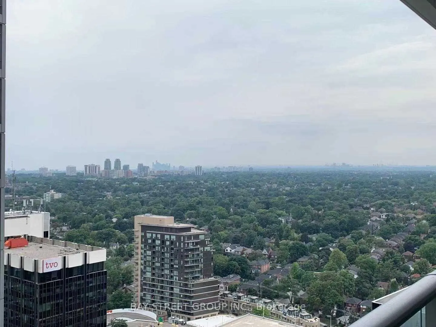 2221 Yonge Street, #2705