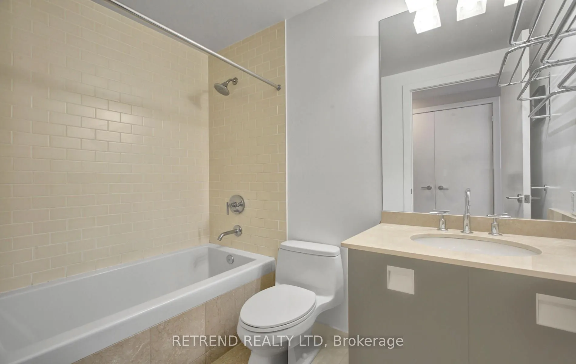 33 Charles Street E, #1010