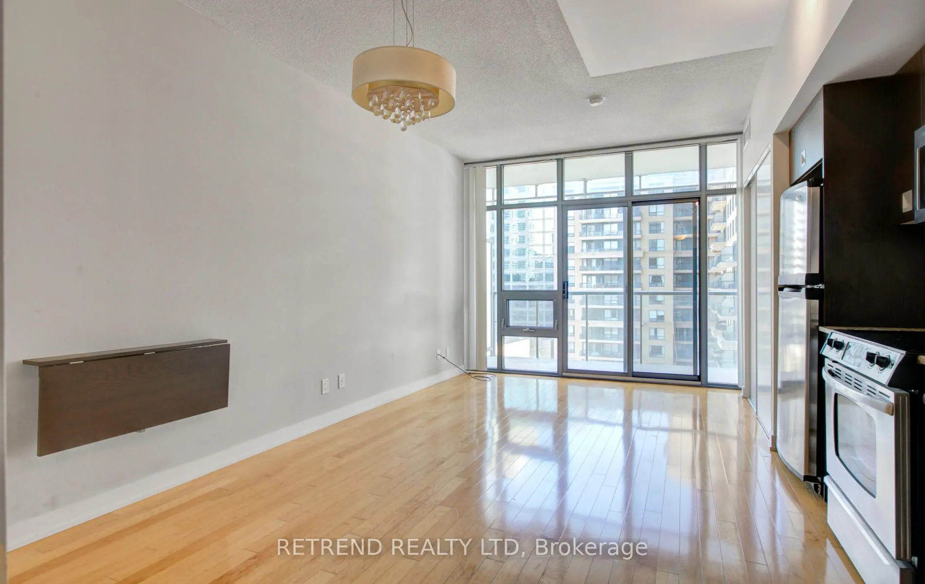 33 Charles Street E, #1010