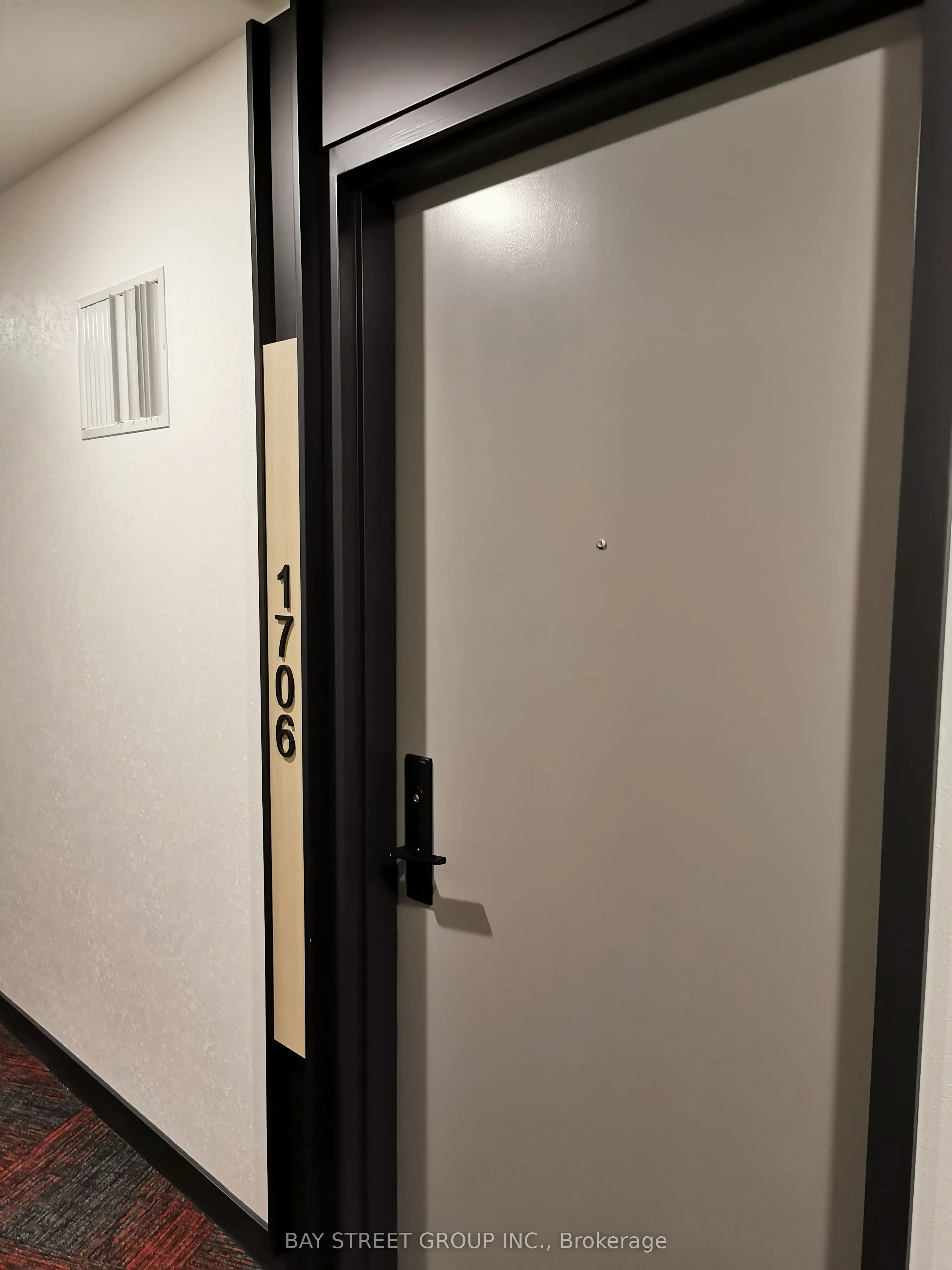 135 East Liberty Street, #1706