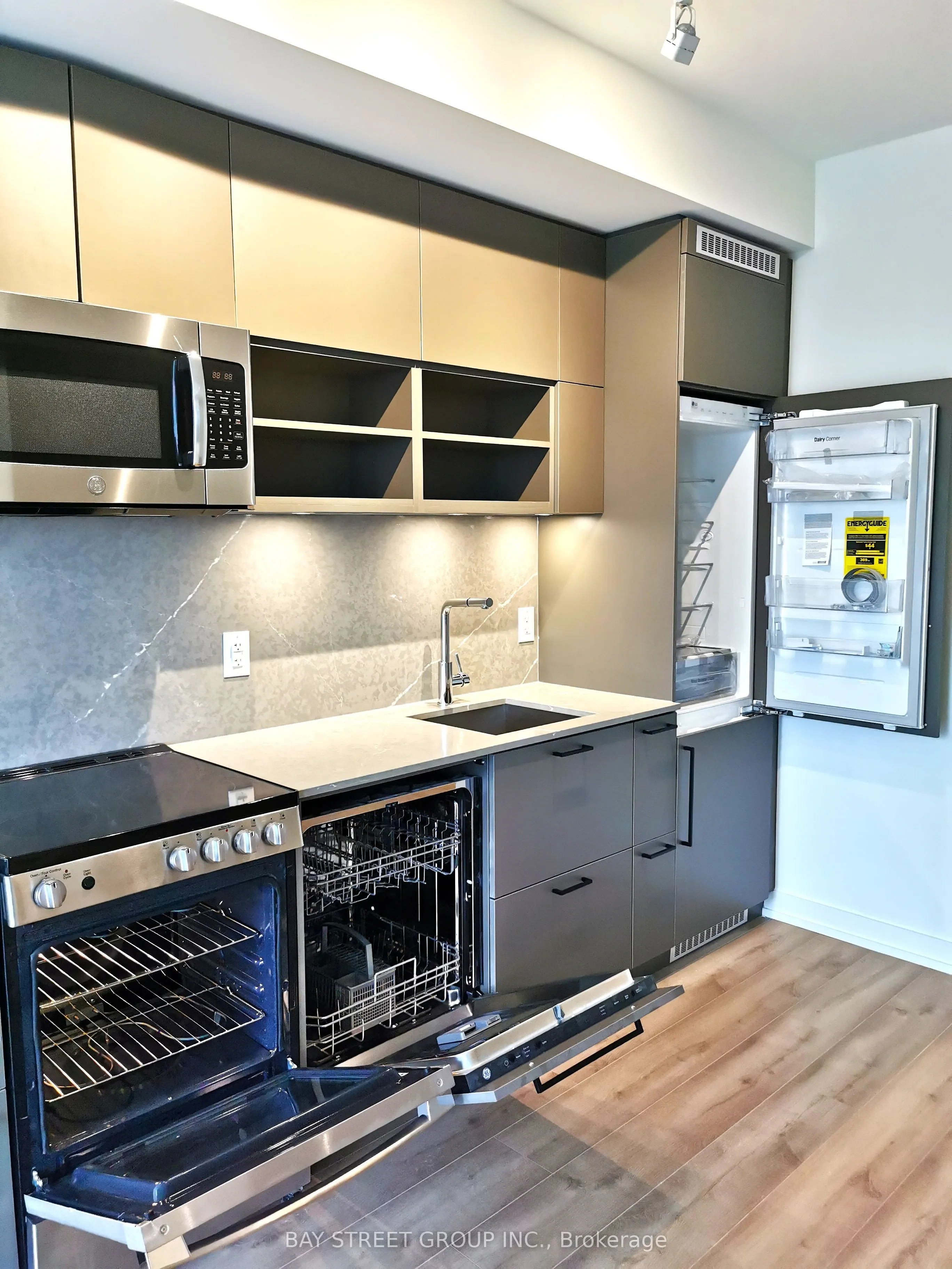 135 East Liberty Street, #1706