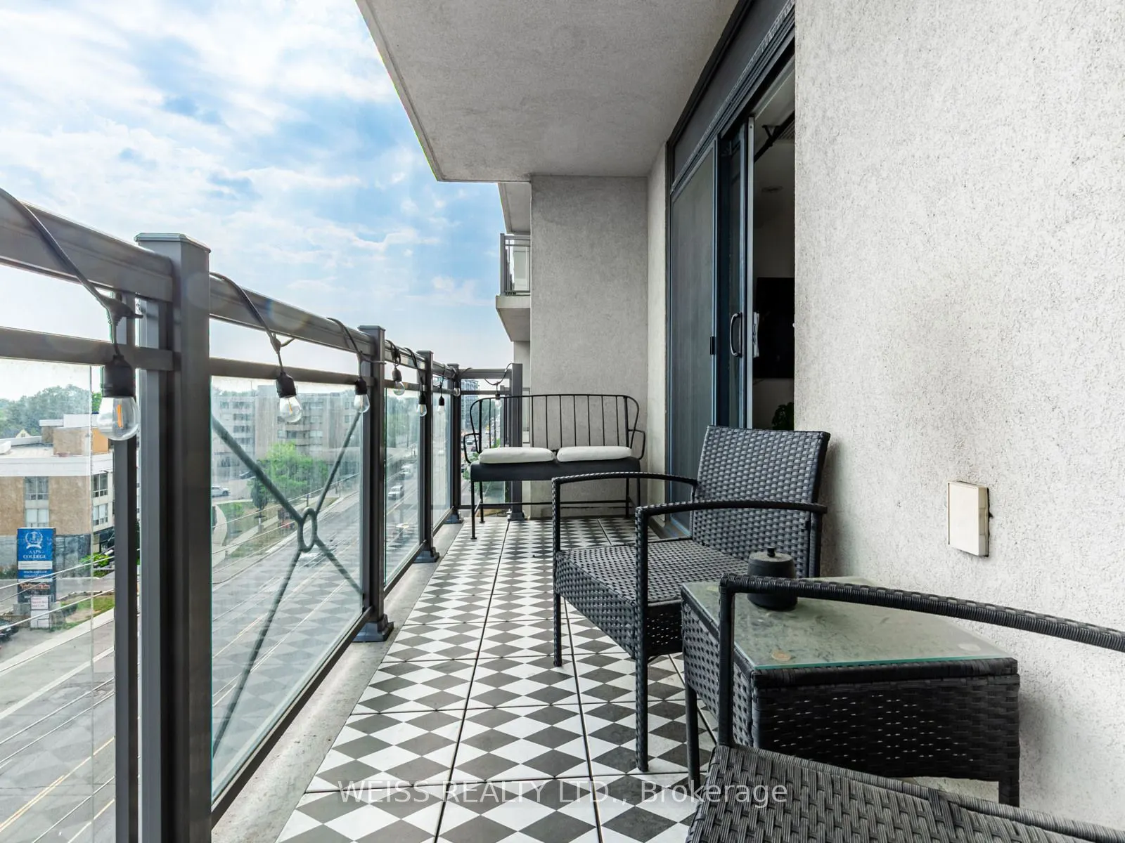 872 Sheppard Avenue W, #609