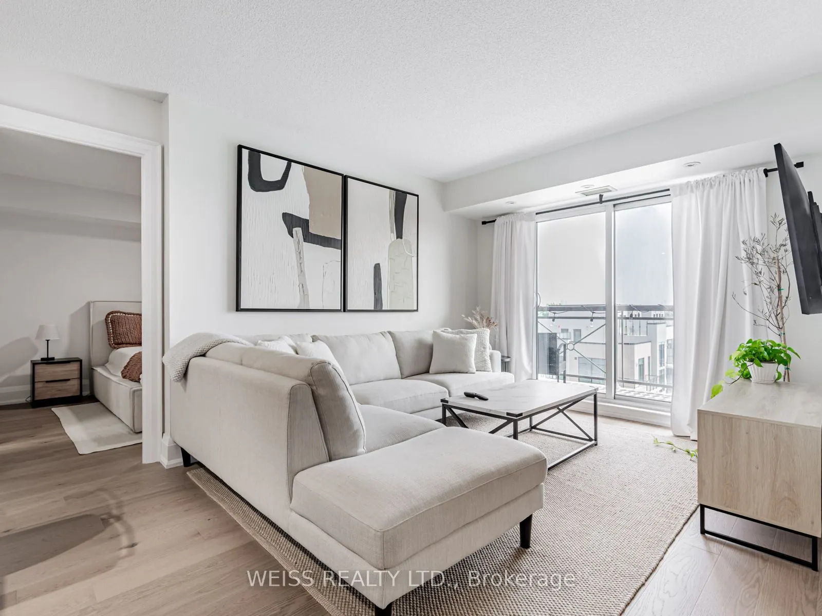 872 Sheppard Avenue W, #609