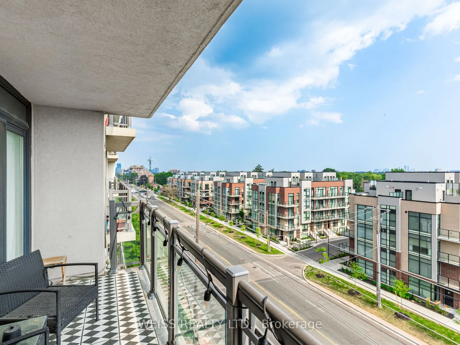 872 Sheppard Avenue W, #609