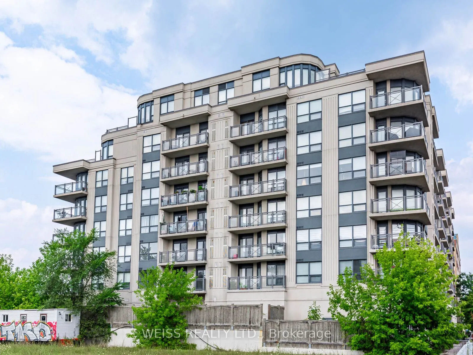 872 Sheppard Avenue W, #609