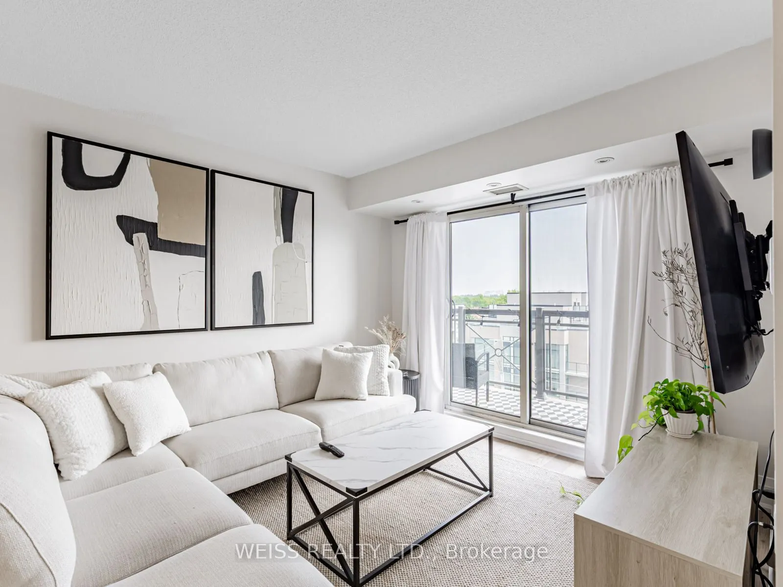 872 Sheppard Avenue W, #609