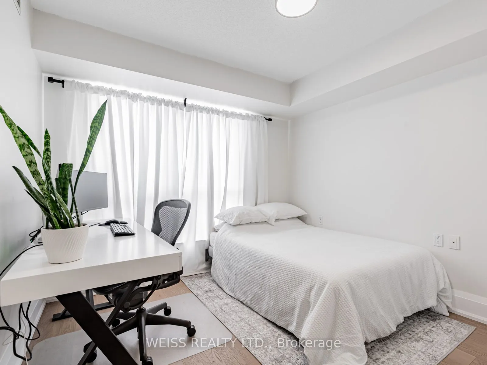 872 Sheppard Avenue W, #609