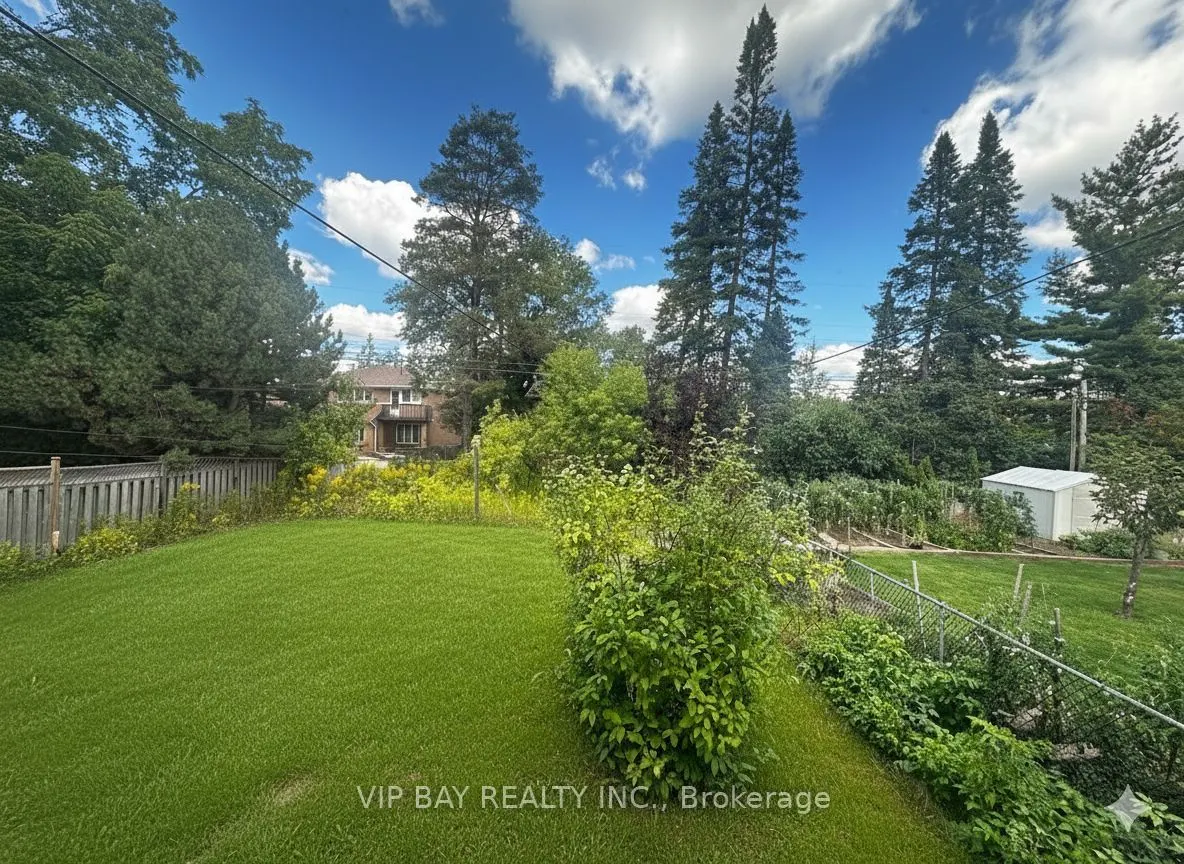 172 Pemberton Avenue