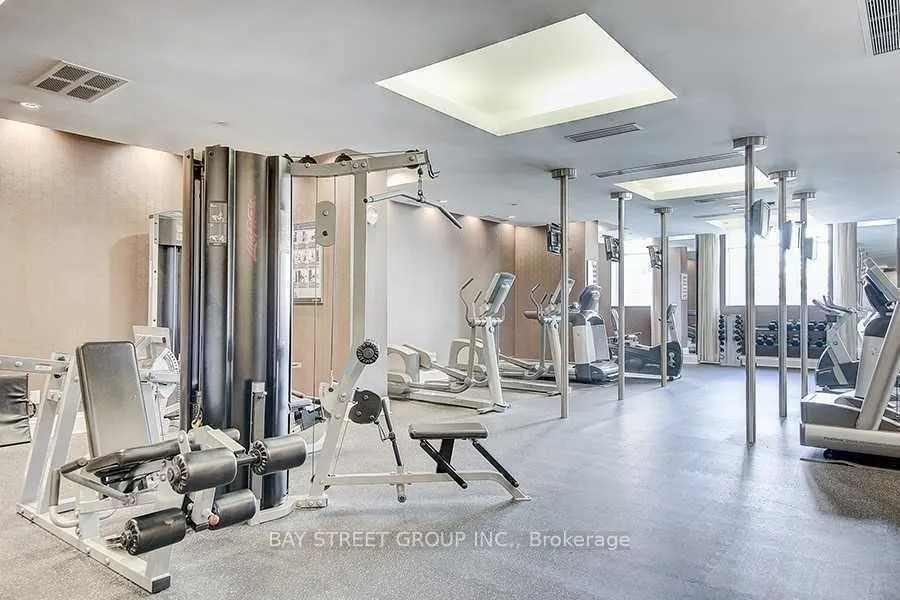 25 Greenview Avenue, #1026
