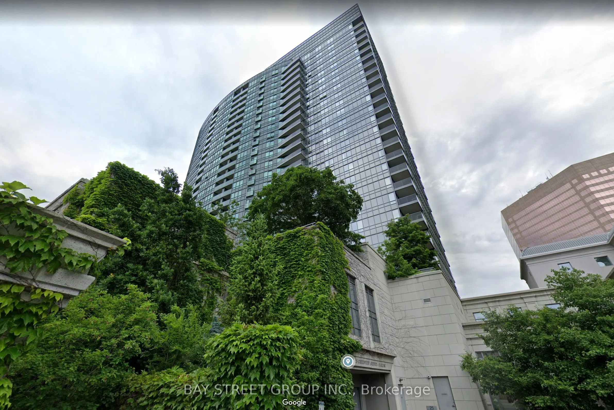25 Greenview Avenue, #1026