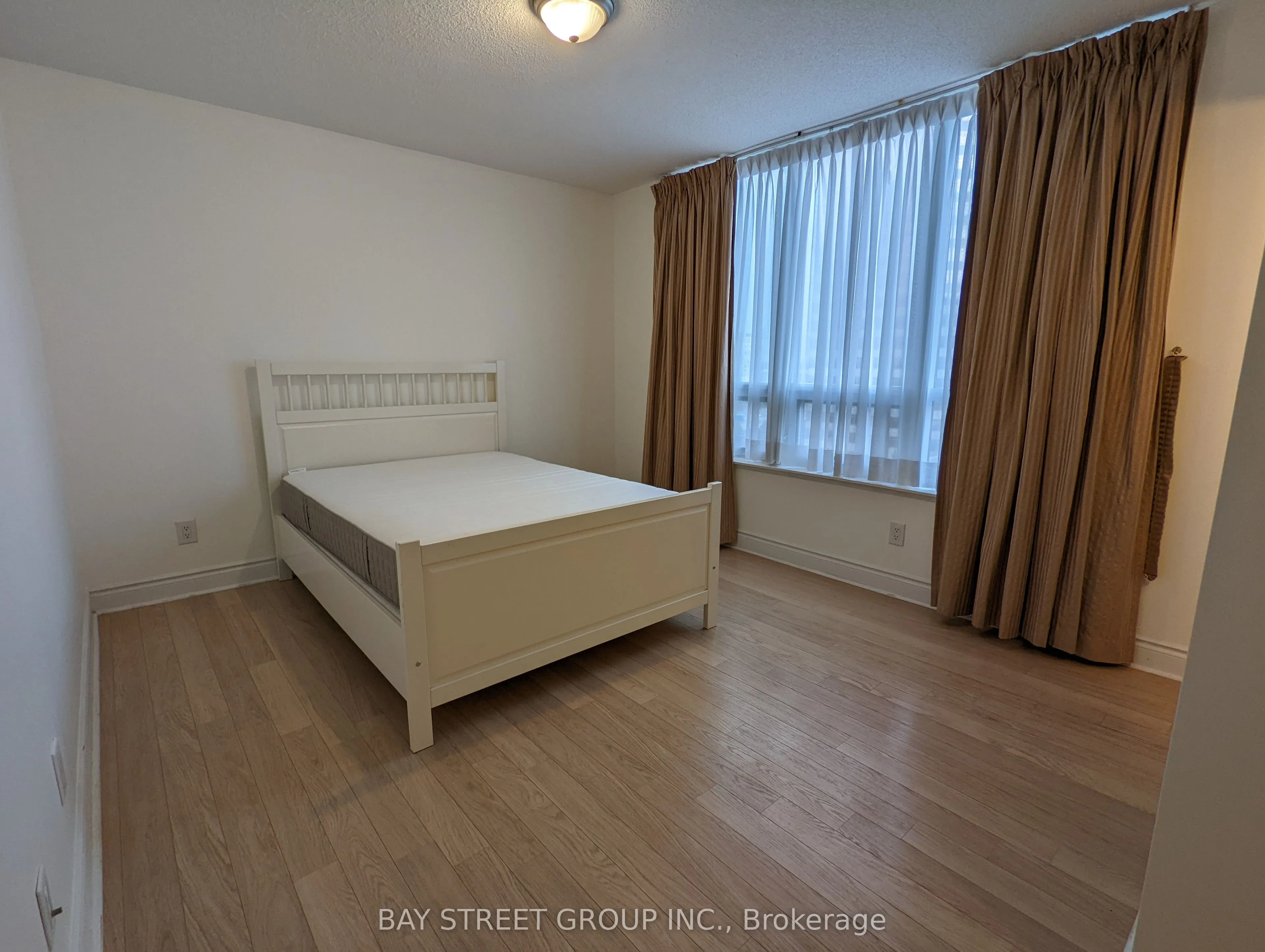 25 Greenview Avenue, #1026
