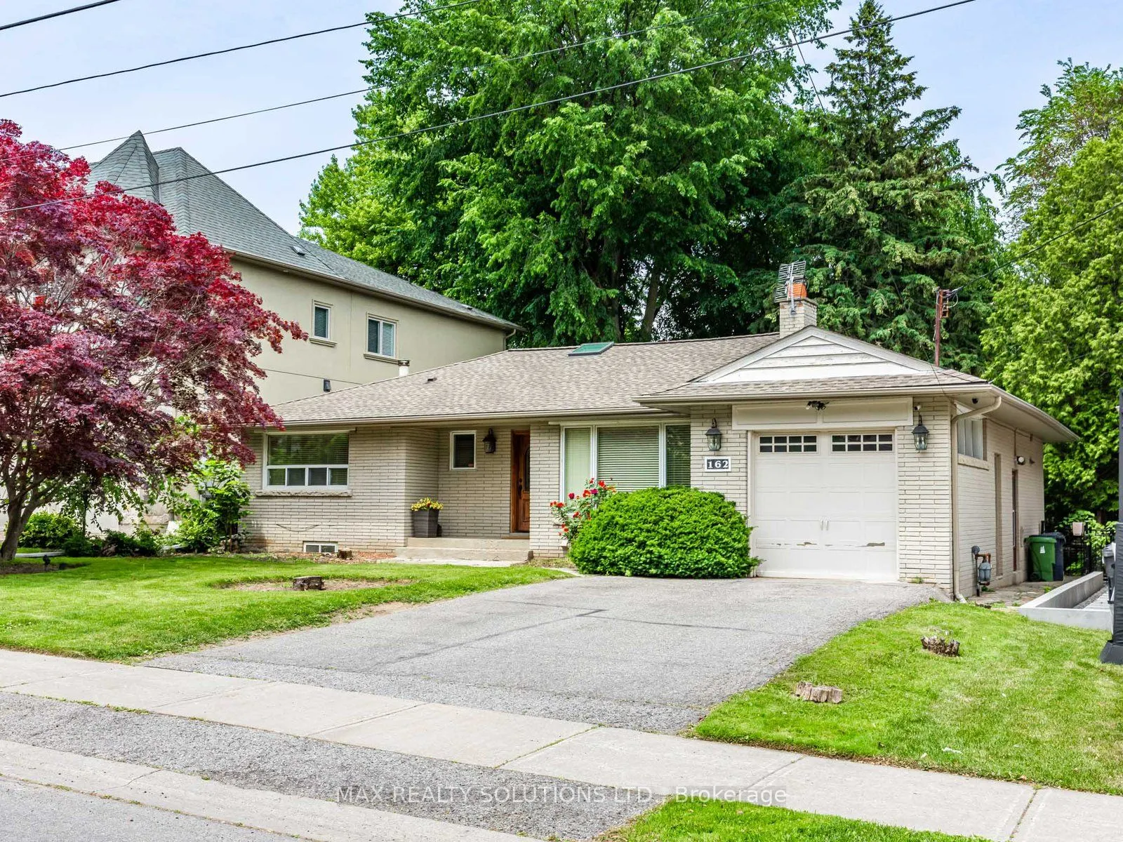 162 Beechwood Avenue