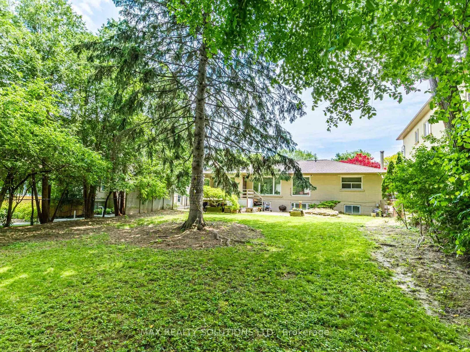 162 Beechwood Avenue