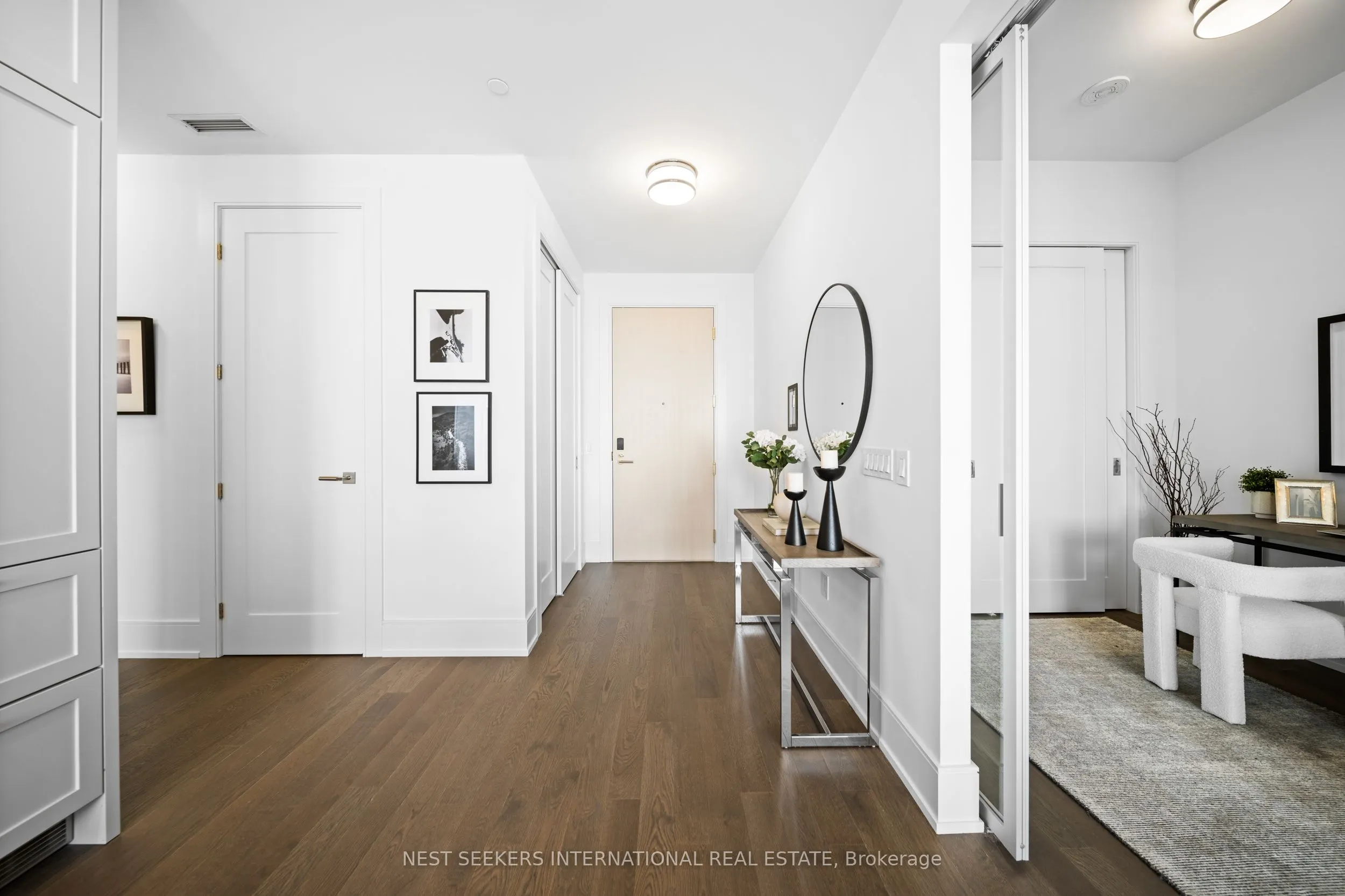 480 Front Street W, #PH2