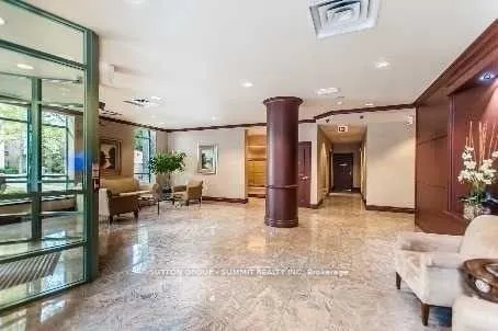 28 OLIVE Avenue, #1102
