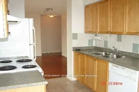 28 OLIVE Avenue, #1102