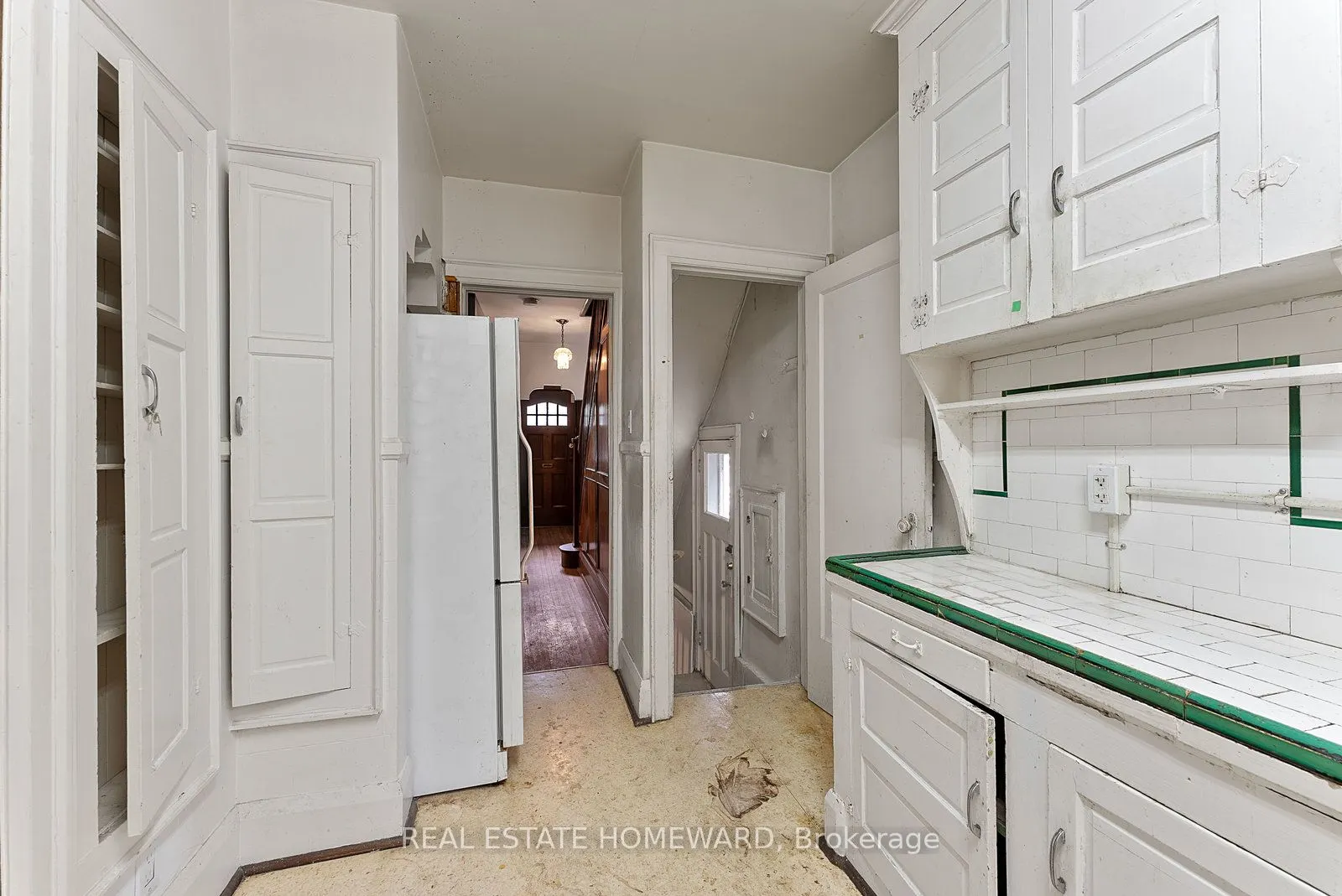 285 St Germain Avenue