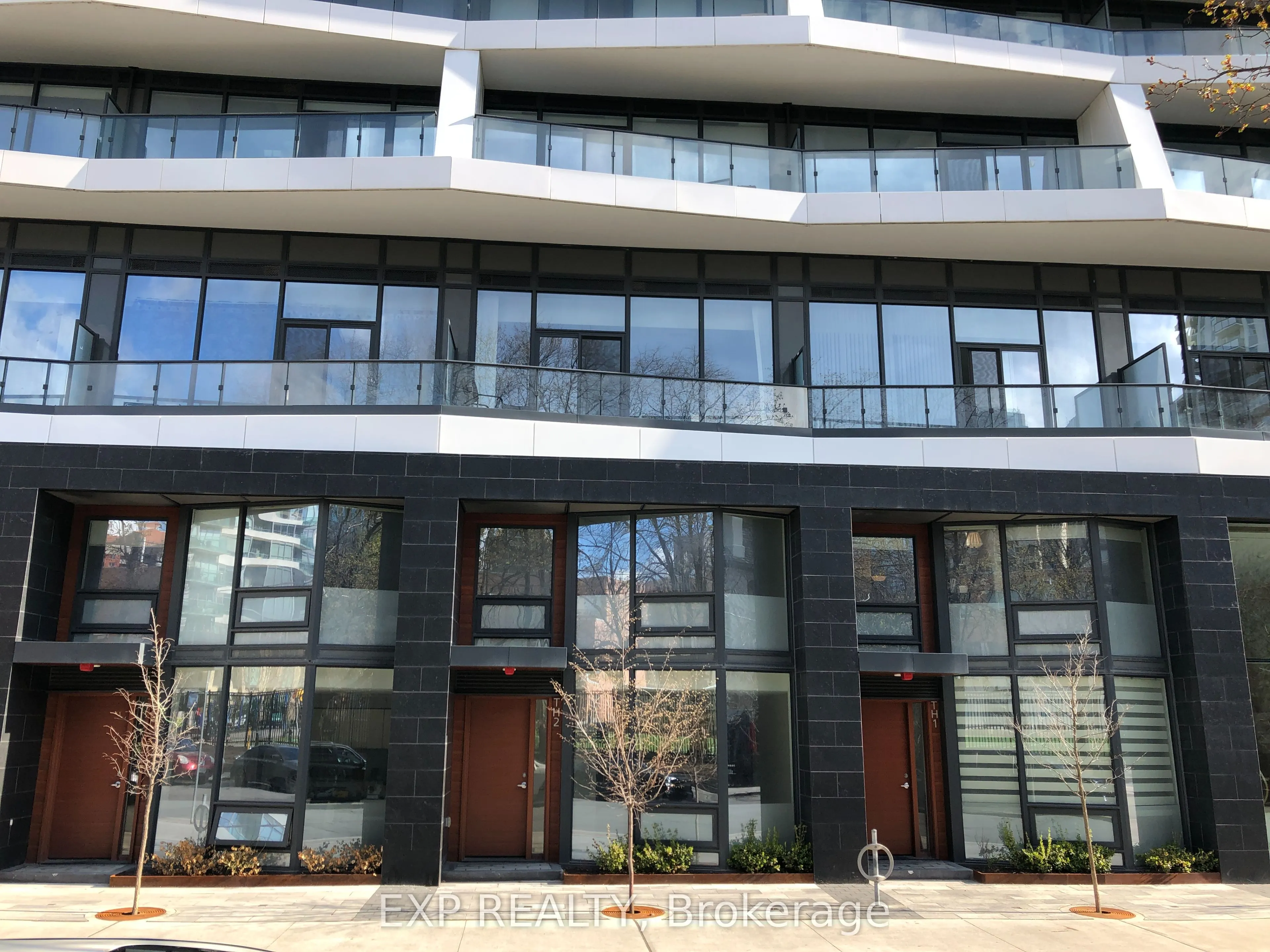 85 Wood Street, #4216