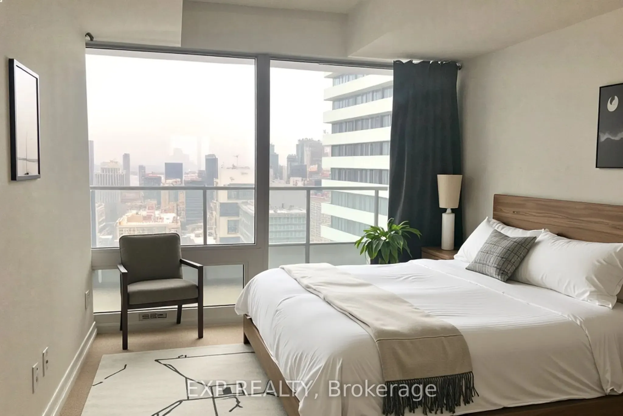 85 Wood Street, #4216