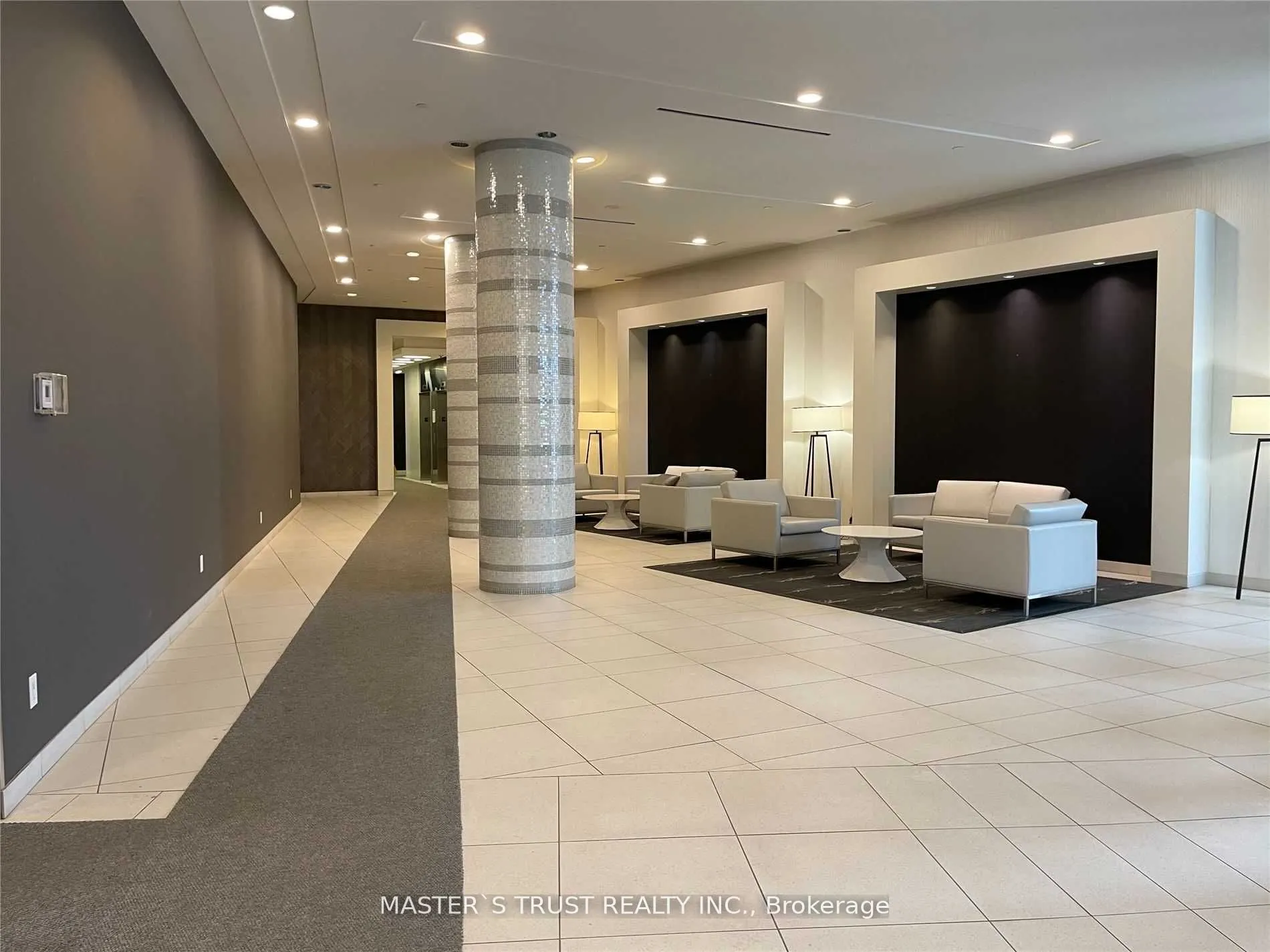 49 East Liberty Street, #1109