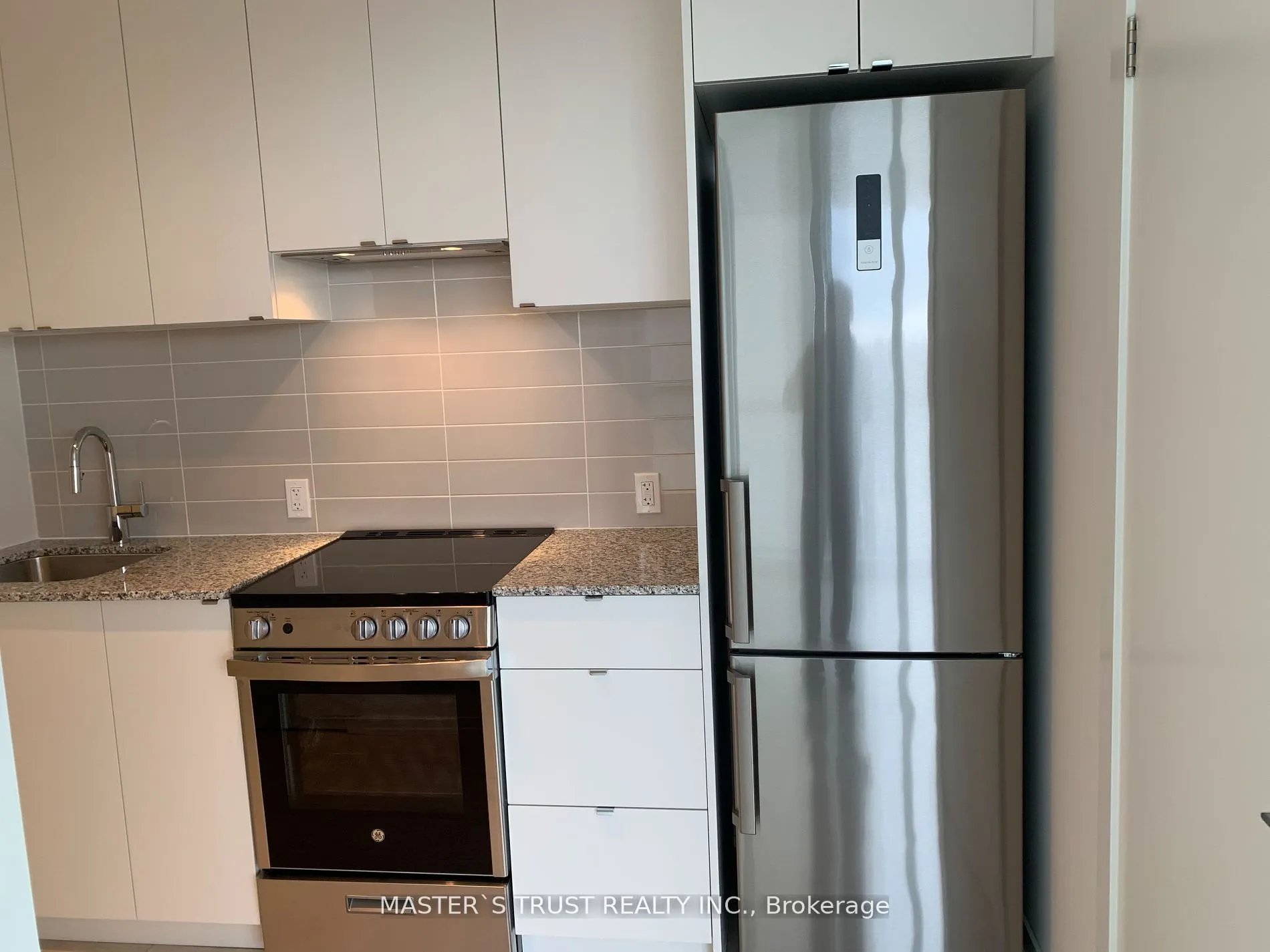 49 East Liberty Street, #1109