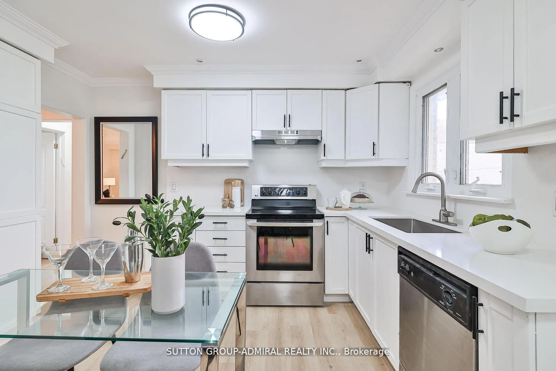 161 Ranee Avenue