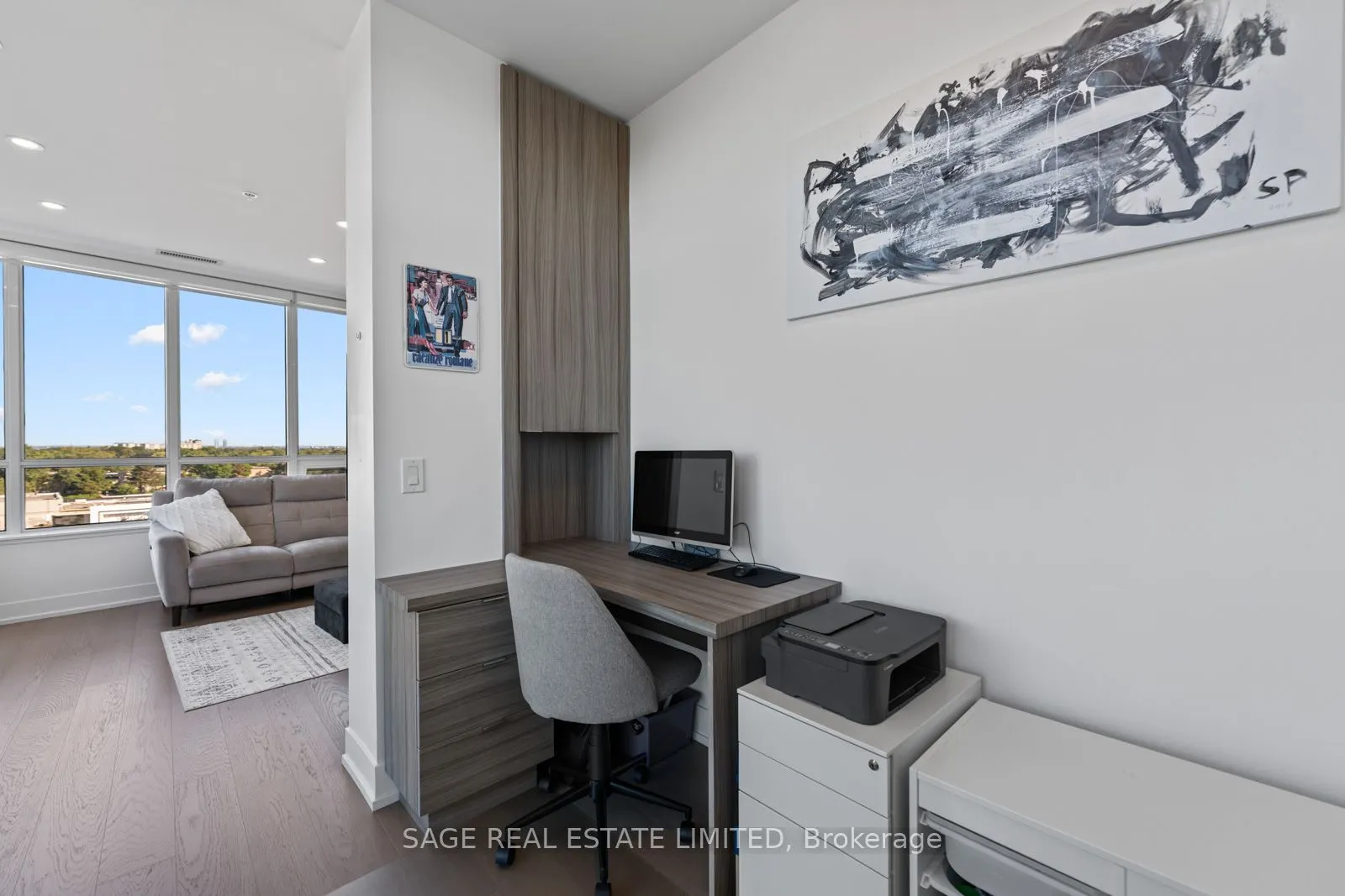 7 Kenaston Gardens, #617