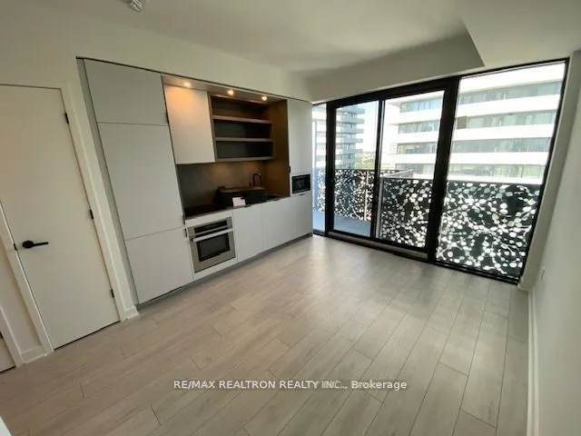 55 Charles St E Street, #371