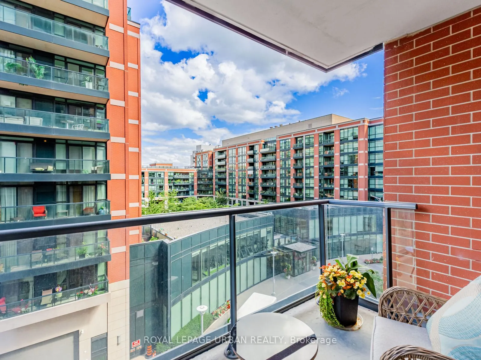 31 Tippett Road, #541