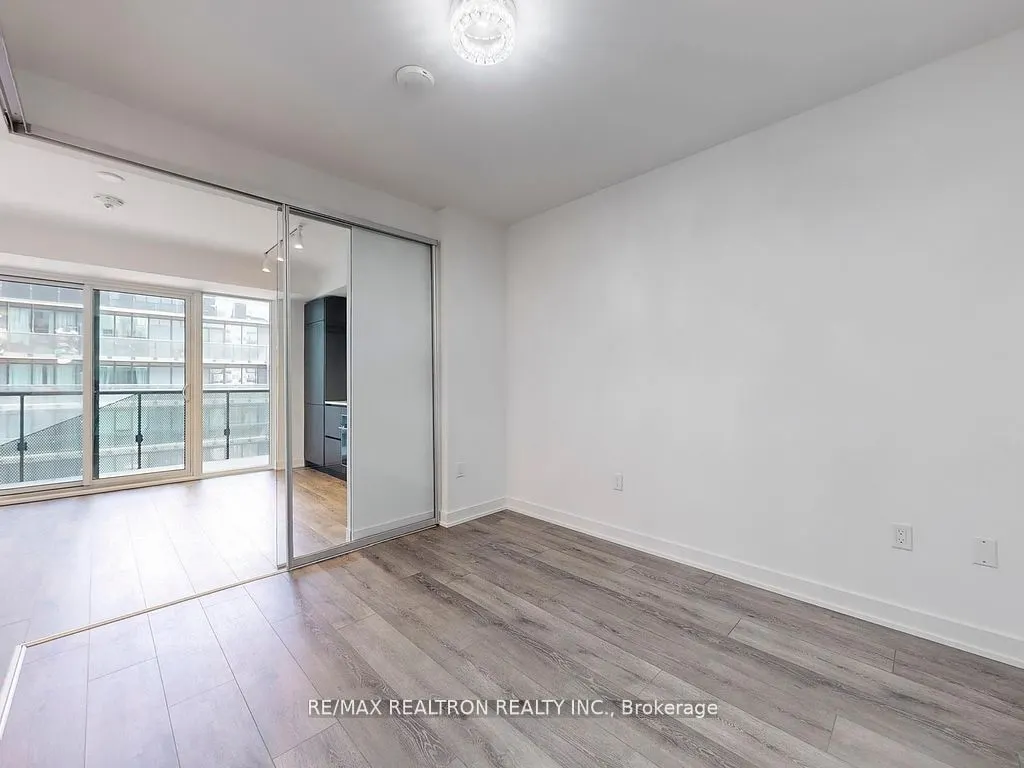 127 Broadway Avenue, #510