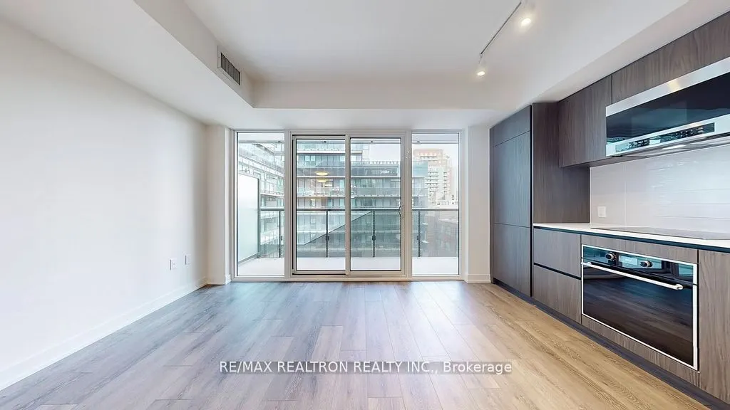 127 Broadway Avenue, #510