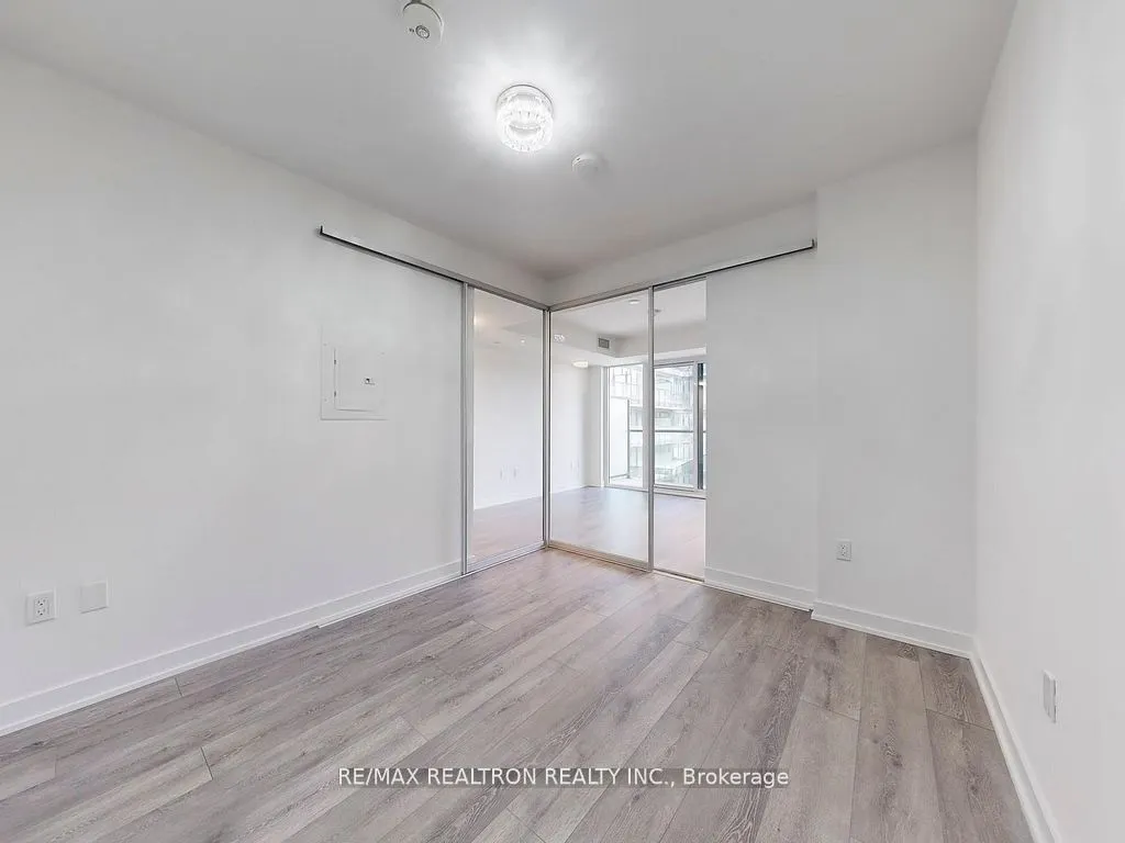 127 Broadway Avenue, #510