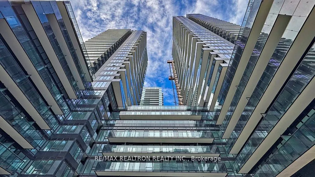 127 Broadway Avenue, #510