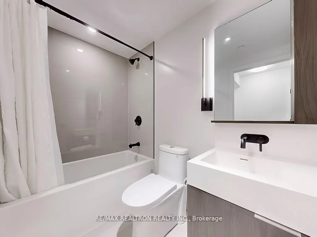 127 Broadway Avenue, #510
