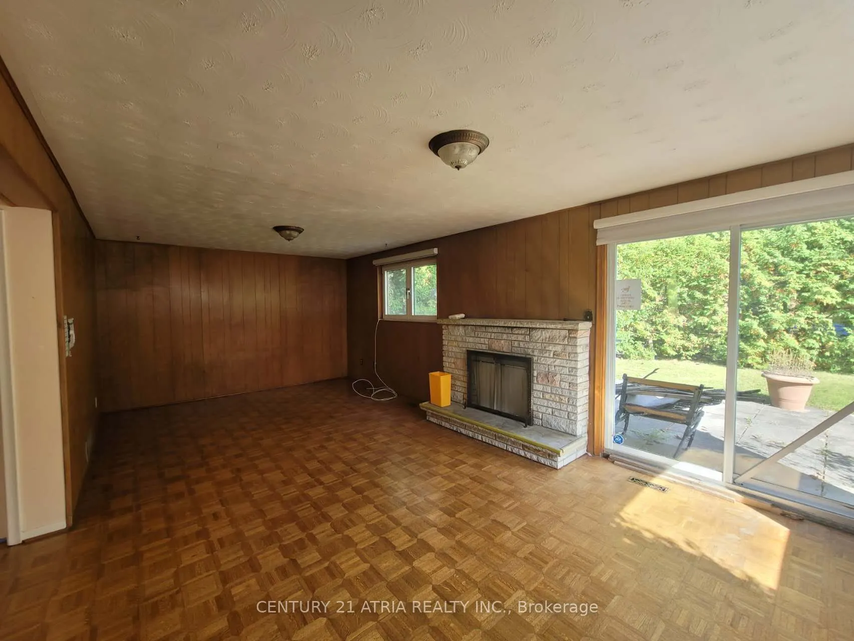 11 Appian Drive