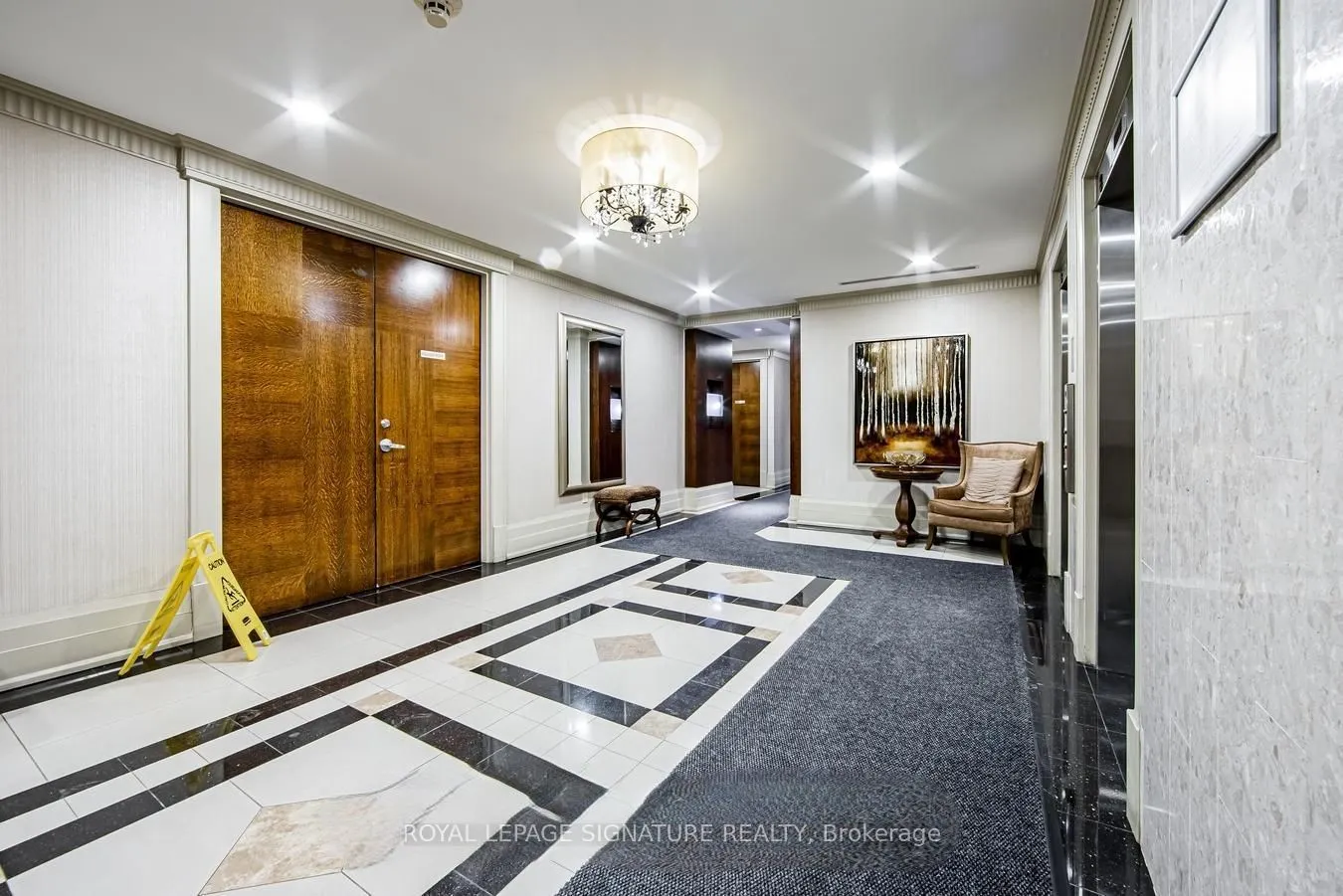 8 Rean Drive, #1002