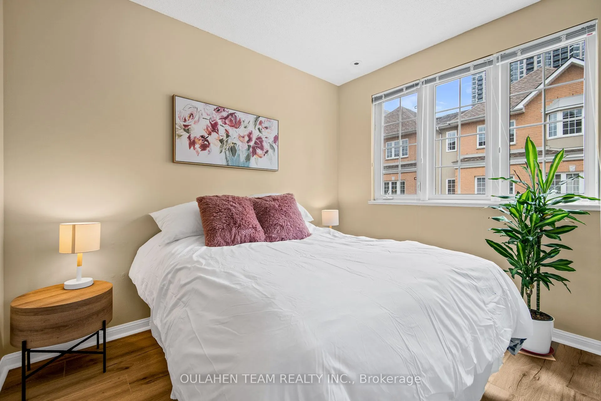 28 Sommerset Way, #1306