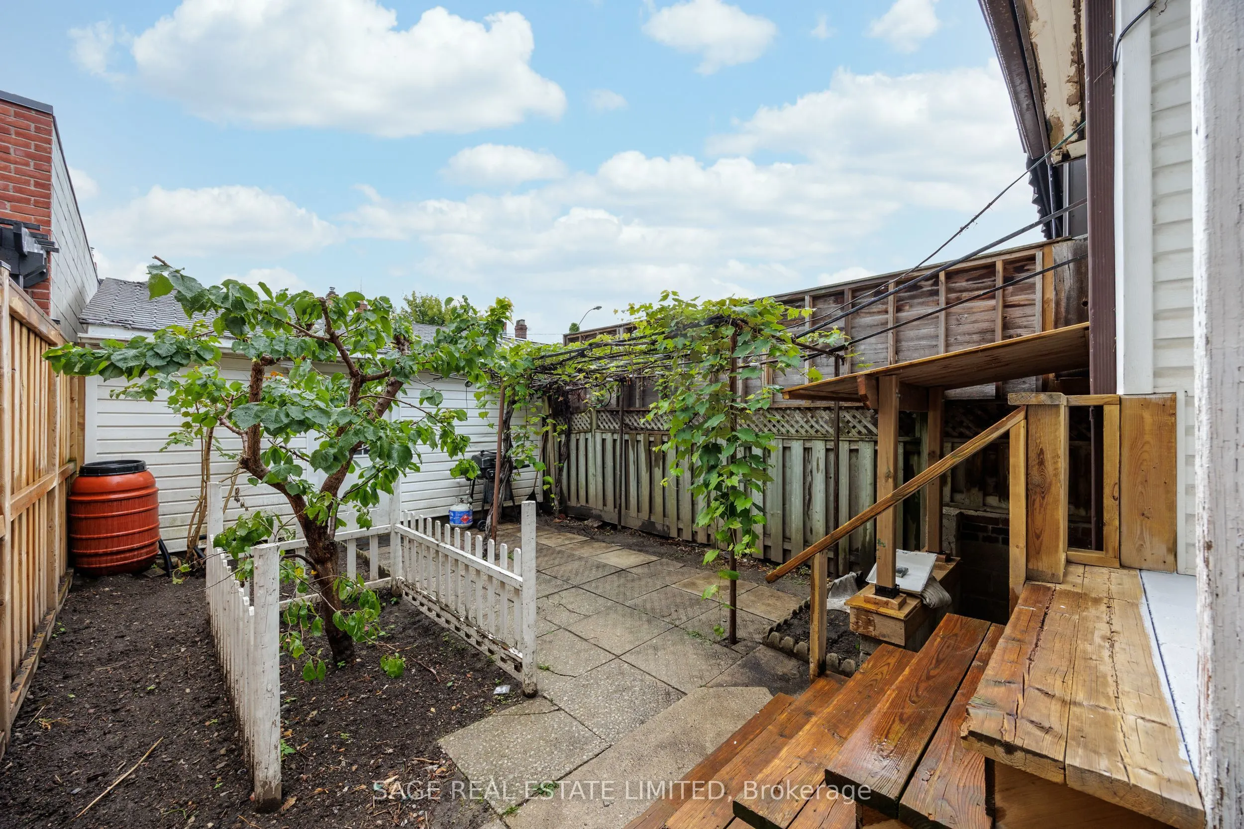310 Gladstone Avenue, #MAIN