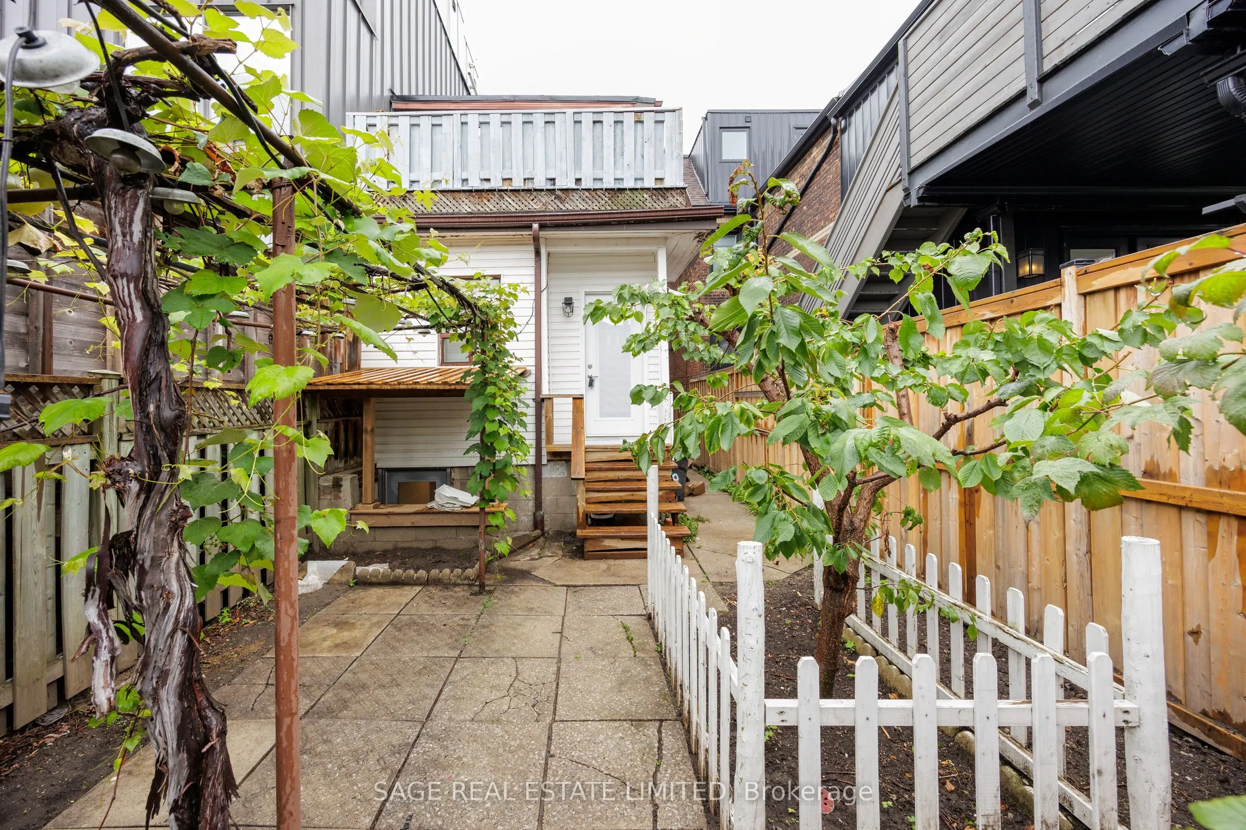 310 Gladstone Avenue, #MAIN