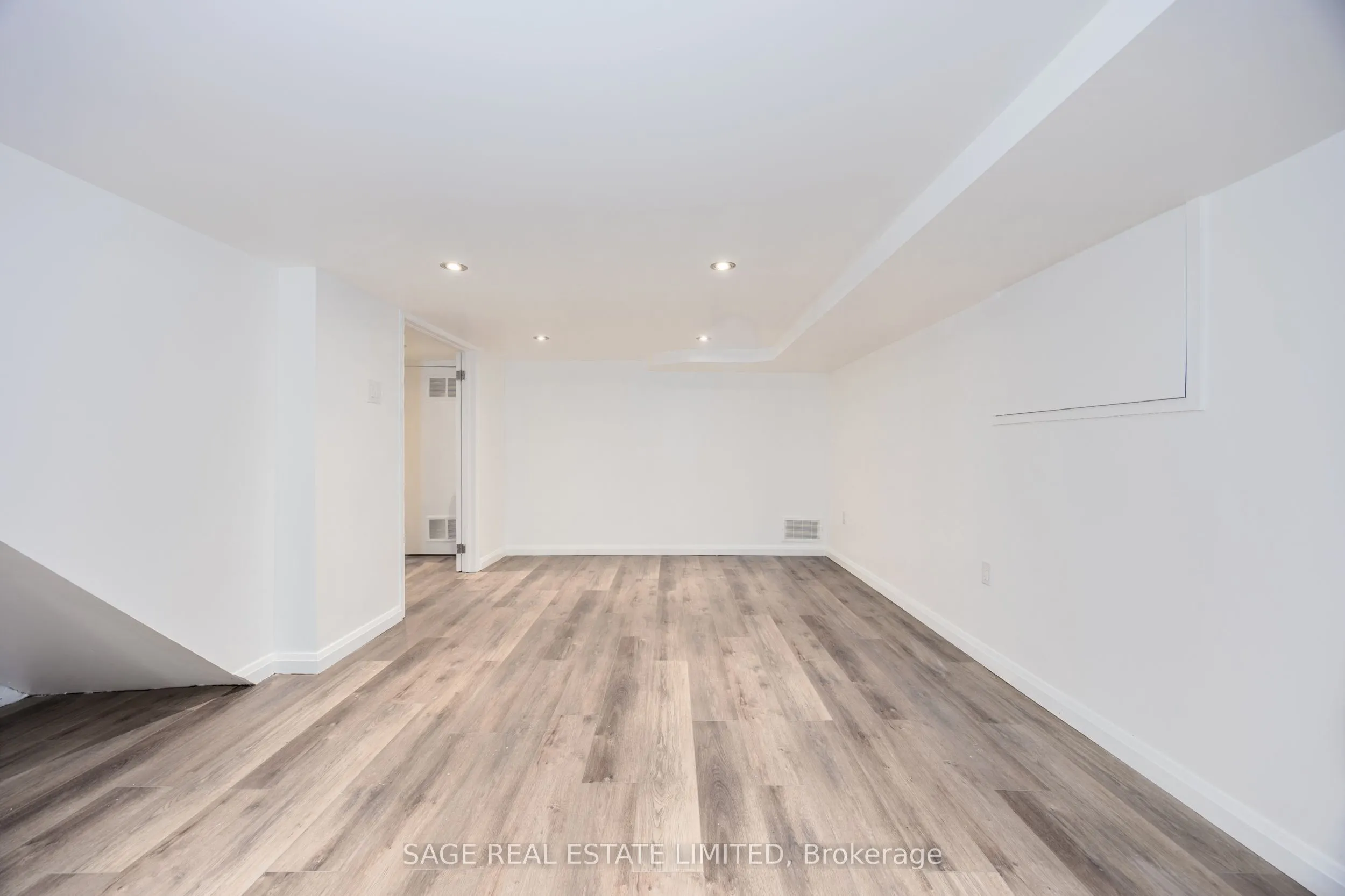 310 Gladstone Avenue, #MAIN