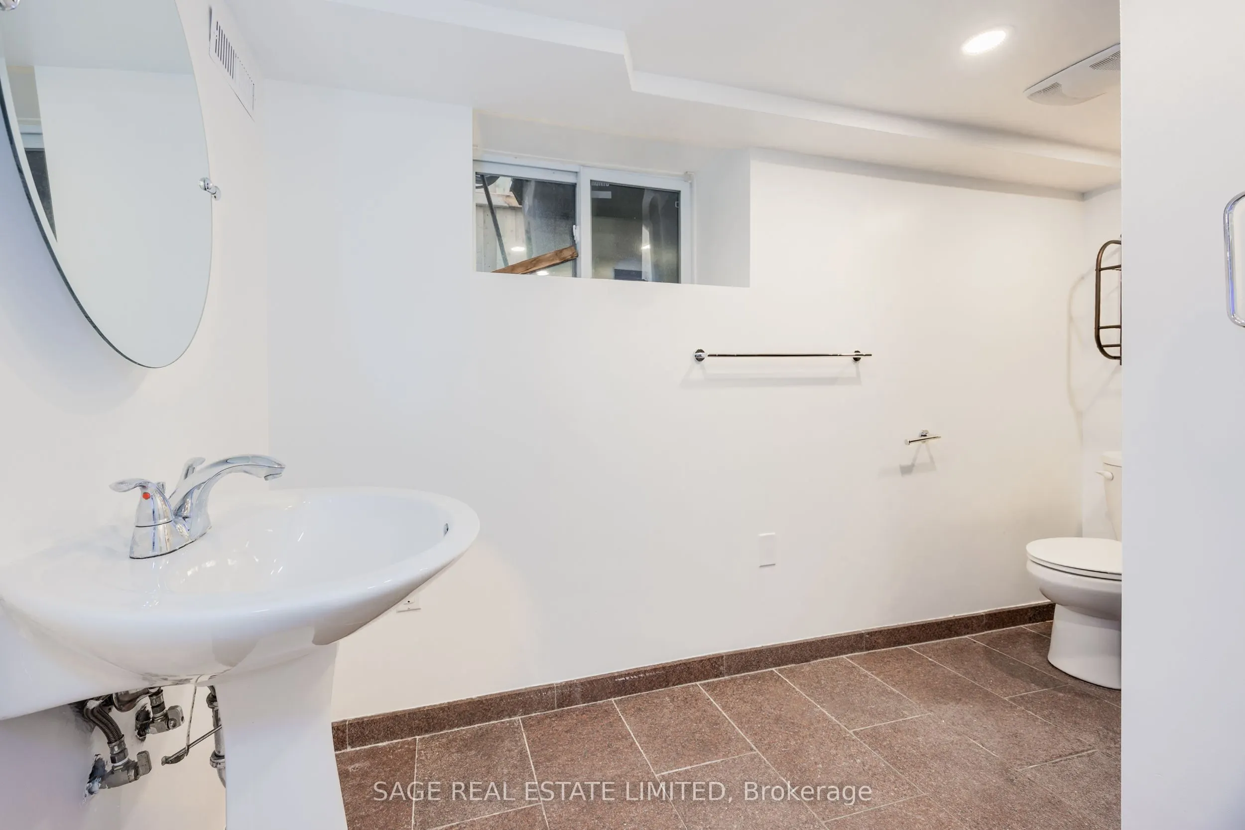310 Gladstone Avenue, #MAIN