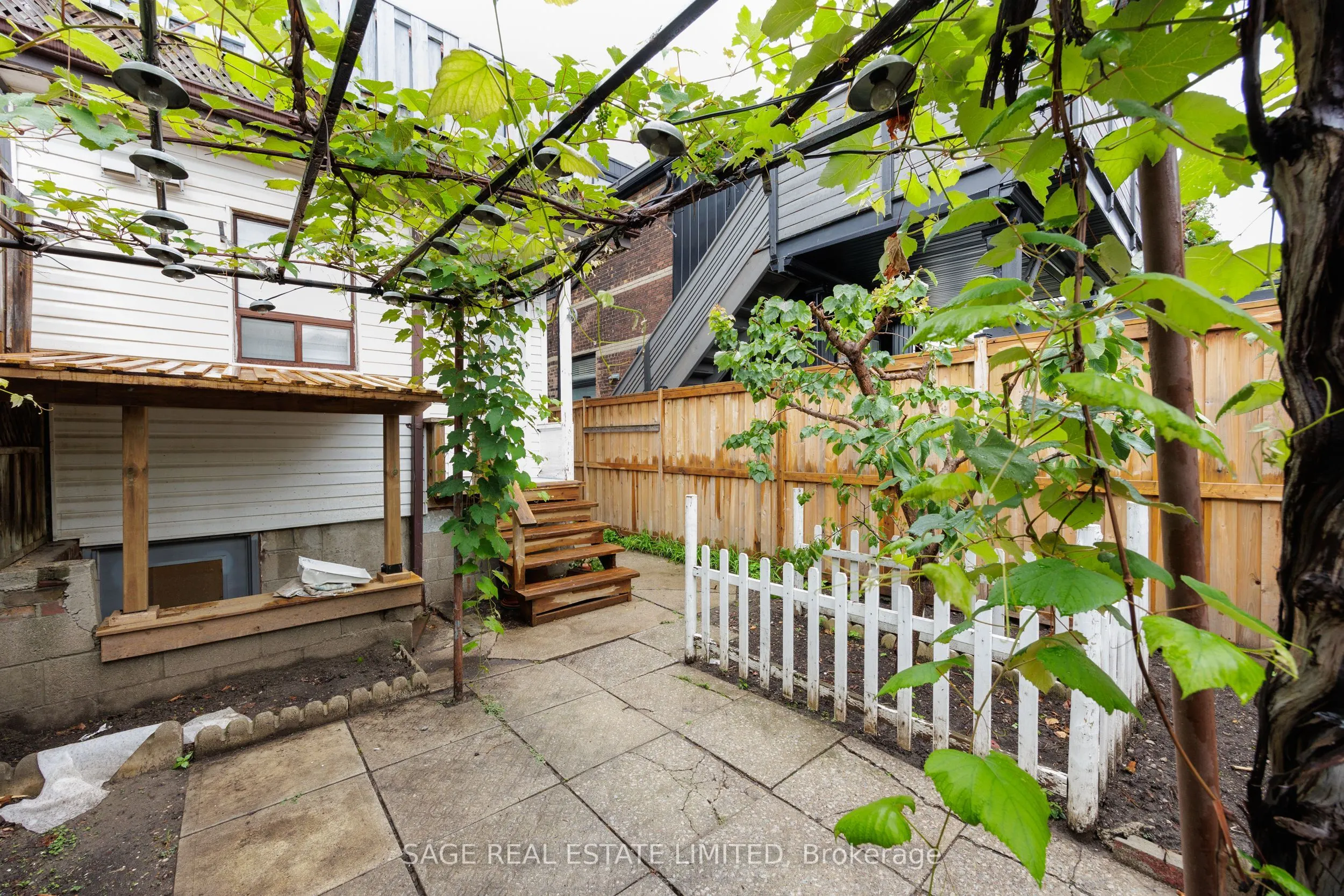 310 Gladstone Avenue, #MAIN