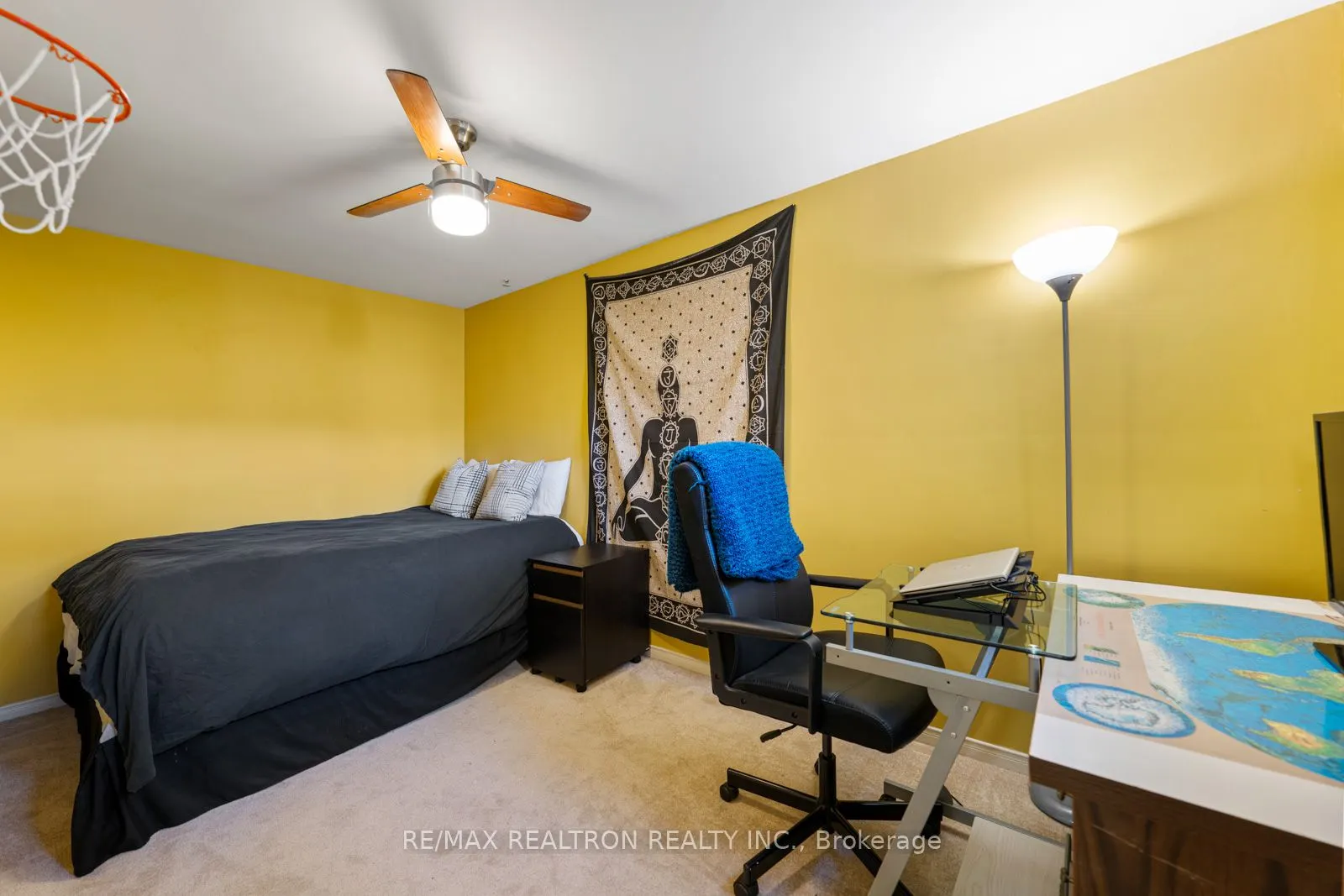11 Artreeva Drive