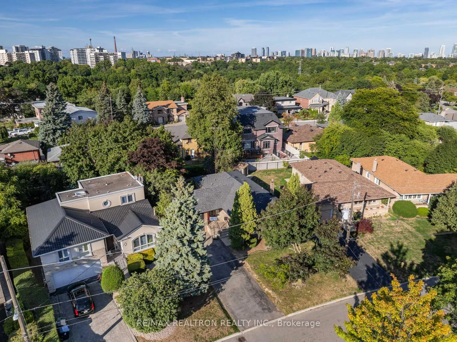 11 Artreeva Drive
