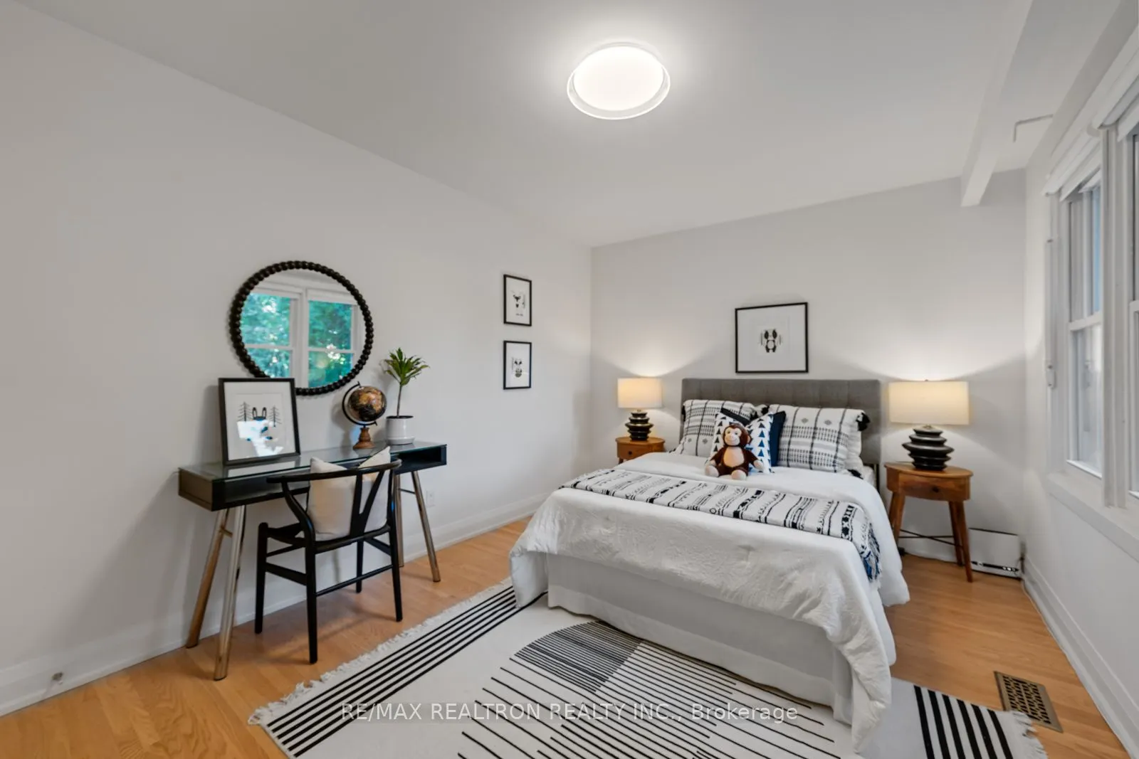 11 Artreeva Drive