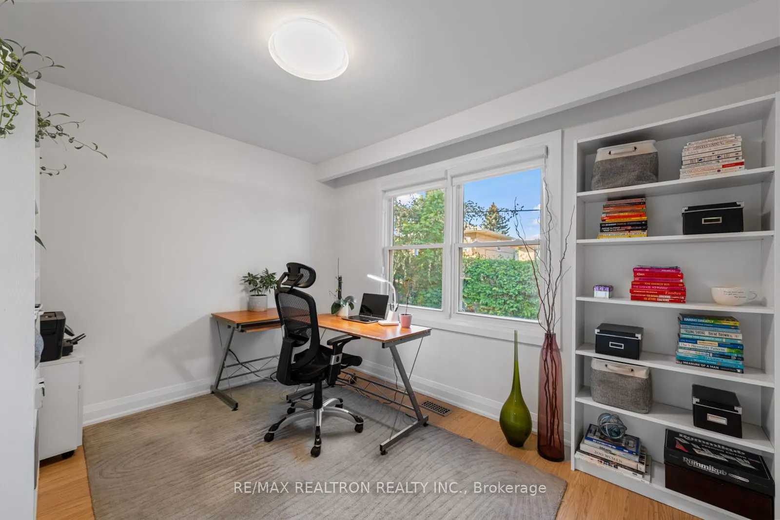 11 Artreeva Drive