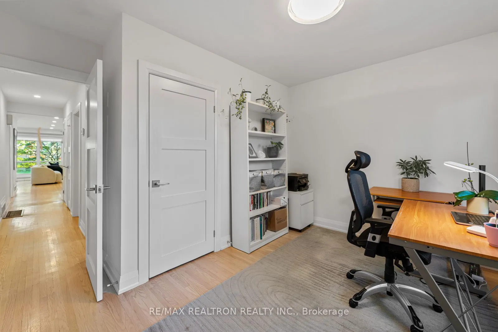 11 Artreeva Drive