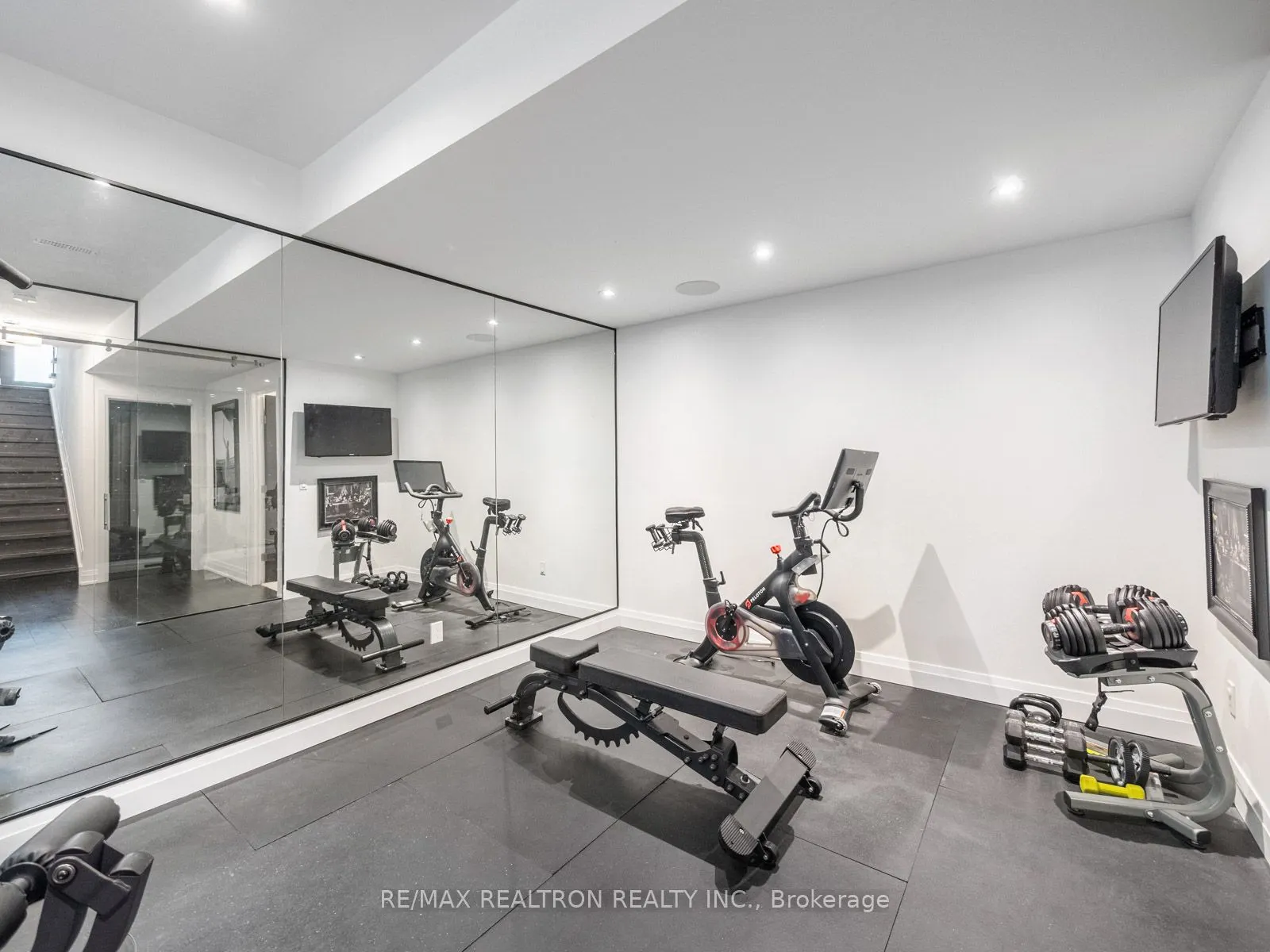 41 Invermay Avenue